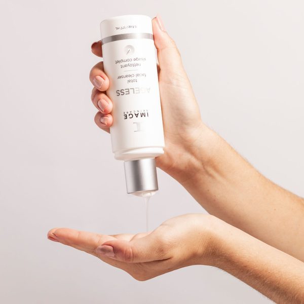 Gel de curățare Image Ageless total facial cleanser - imagine 2